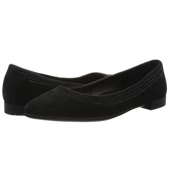 Ecco Shape Pointy Toe Ballet Flat with Crystals 40 - Picture 1 of 16